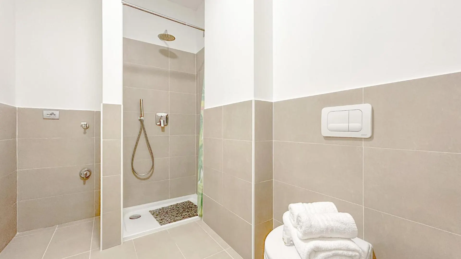 Apartment Meraviglia Mediterranea, Davanti Al Mare Savona