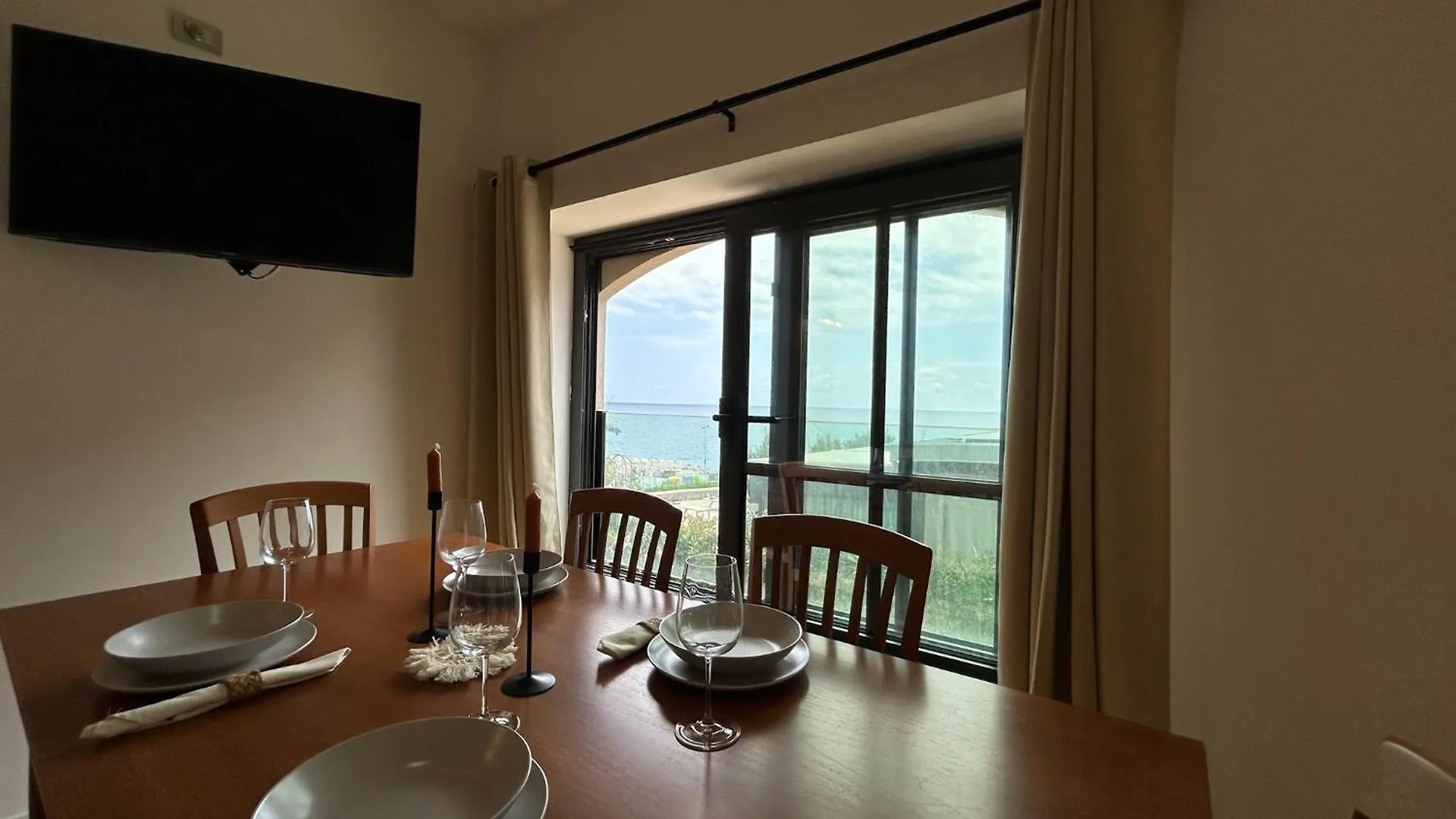 Meraviglia Mediterranea, Davanti Al Mare Savona Apartment